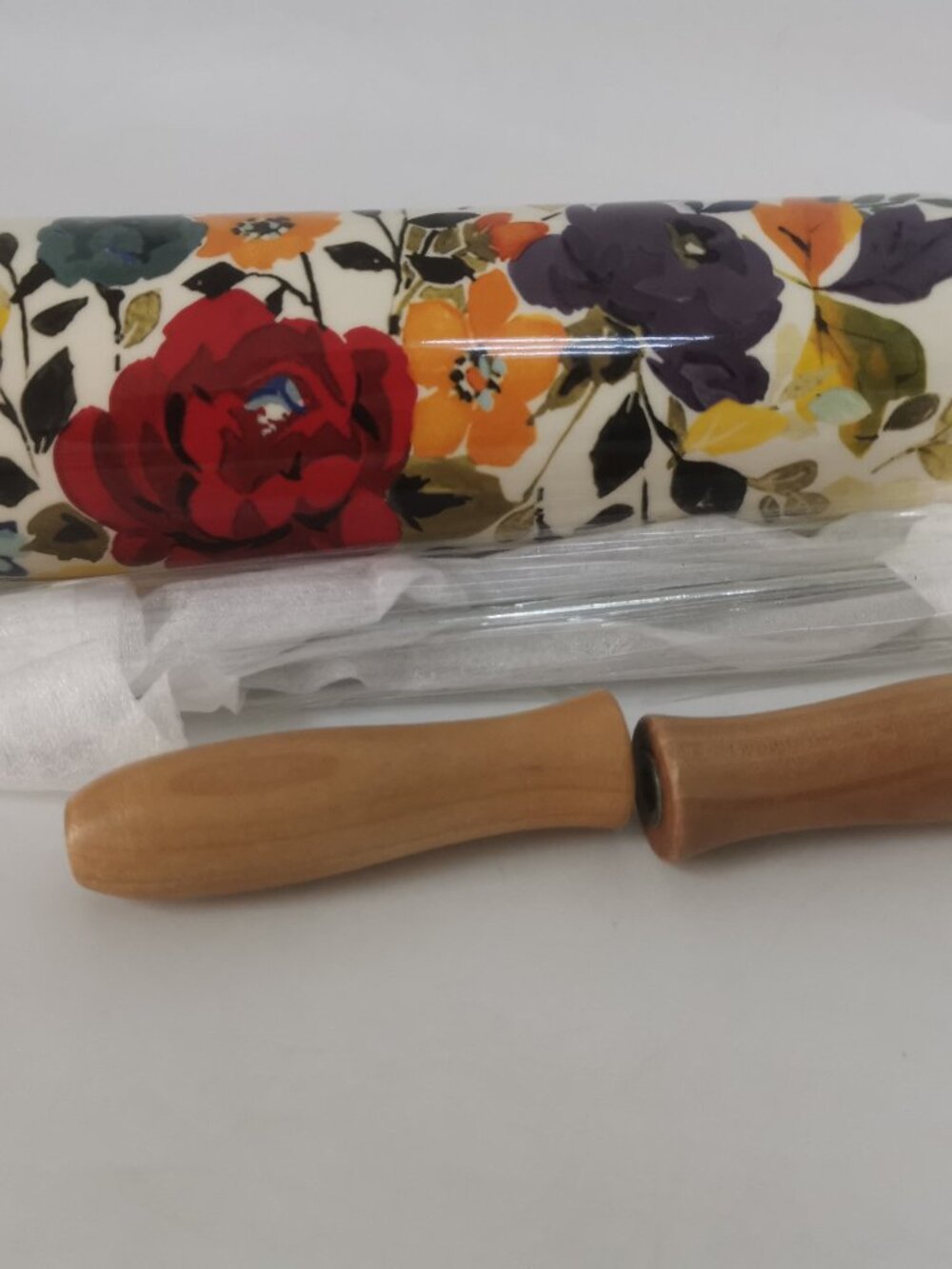 Pioneer Woman Ceramic rolling pin vintage floral pattern